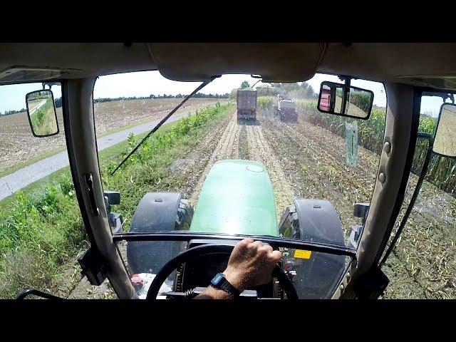 Cab View | John Deere 7810 + Dumper Vaia 8 Metri | Mais Silage