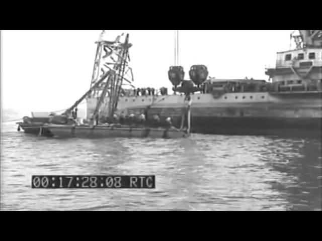 Raising Of Sunken Destroyer USS Turner (DD-648),  New York Harbor, N.Y, 07/19/1943
