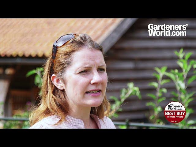 Stiga Collector 136 AE Kit cordless mower review - BBC Gardeners' World Magazine