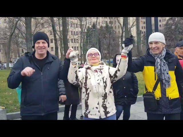 РАСЦВЕЛА СМОРОДИНА В ГОРОДСКОМ САДУ!!!!28 декабря 2024 ХАРЬКОВ ТАНЦЫ #kharkiv