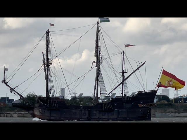 Spanish Galeon Andalucía ( Replica 16-17th Century Ship ) Travelling up the River Thames to London