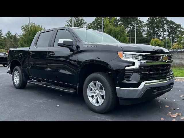 2025 Chevrolet Silverado 1500 LT Walkaround, Review, And Features!