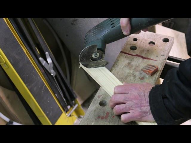 Bosch Multitool PMF-180E in action