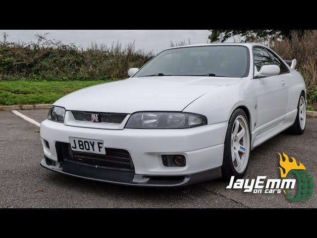 R33 Nissan Skyline GT-R V-Spec Review - Does the R33 Deserve The Hate?