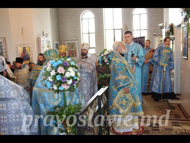 Престольный праздник в храме Казанской иконы Божией Матери Чадыр-Лунга