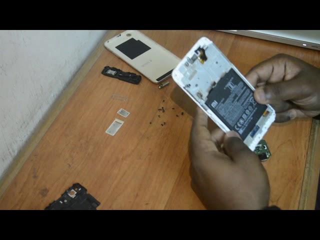 Xiaomi Redmi 5A - Disassembly and Teardown .....How to open Redmi 5A Back Cover