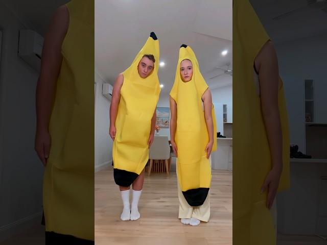 CHICKEN OR BANANA!?  #funny