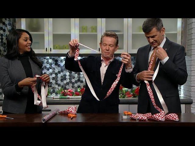 Wrapping Paper Magic - Mobius Strip 9News