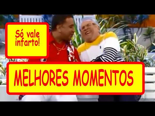 Carlos Alberto morrendo de rir com o Paulinho Gogó 24