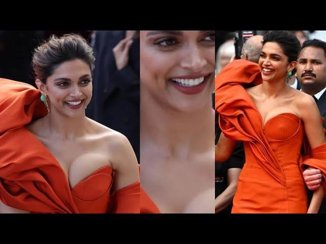 Hot Actess Deepika Padukone Hot Look Sneped |Flaunts Hot Figure At Ramp In Orange Dress Video Viral|