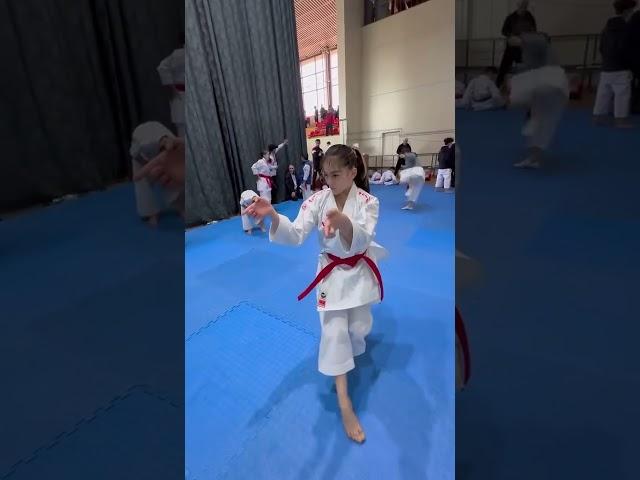 Anil Shariatpanahi karate kata unsu training with sensei nekoofar. Armenia team. fy #karate