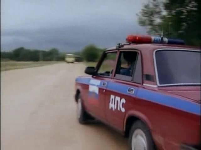 Автобус (2008) 14 серия - car chase scene