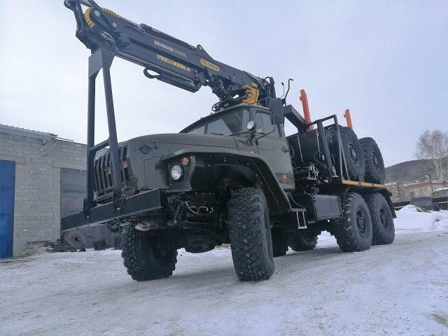 УРАЛ С ВОЕННОГО ХРАНЕНИЯ ПОД ЛЕСОВОЗ (ЯМЗ-238)