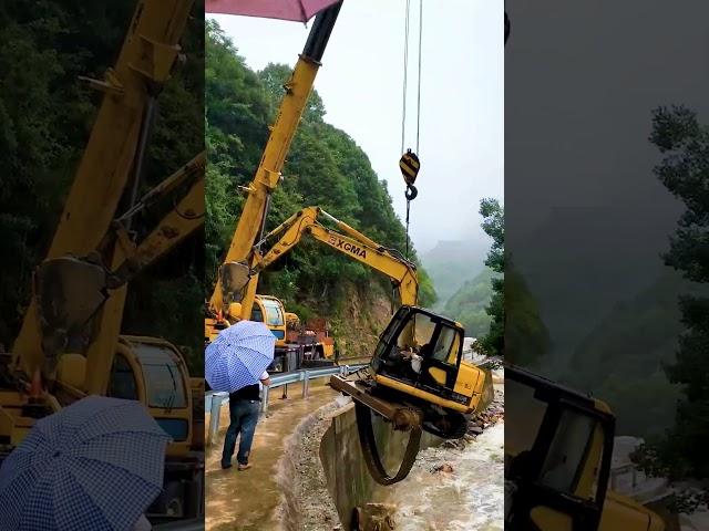 Excavator Accident Sink Underwater Heavy Recovery