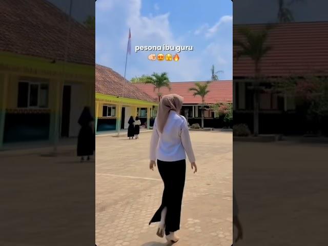 Bu guru idaman semua #hijab #shorts #jilbab #fyp #viral #gemoy #reels #tiktok  #idaman #cantik