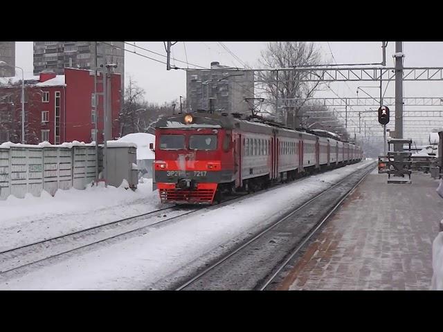 Электропоезд ЭР2Т-7217