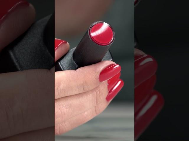 Modellage & Anwendung mit Jolifin LAVENI 3in1 Shellac - luminous red