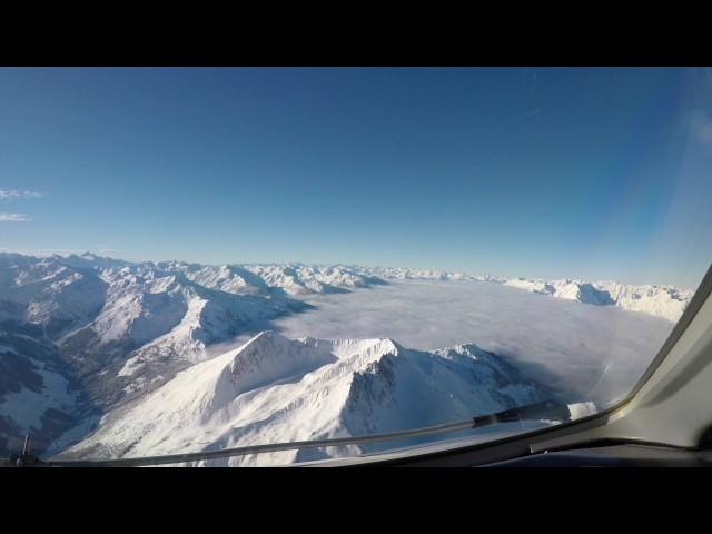 Cockpit view, approach and landing, Innsbruck Austria