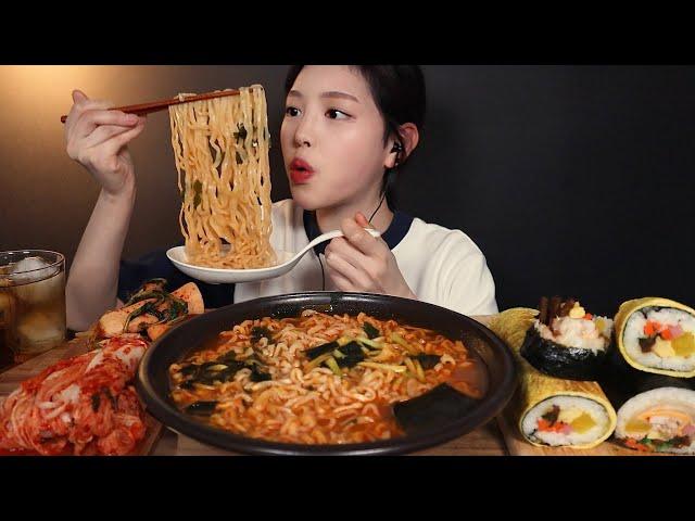 ENG SUB)2 Packs of Spicy Ramyun & Gimbap Mukbang ASMR Korean Real Sound Eating