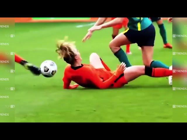 20 INAPPROPRIATE MOMENTS IN WOMEN'S SPORTS!