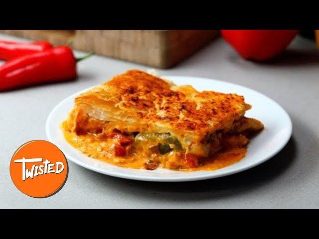 How To Make Chicken Fajita Slab Pie | Twisted