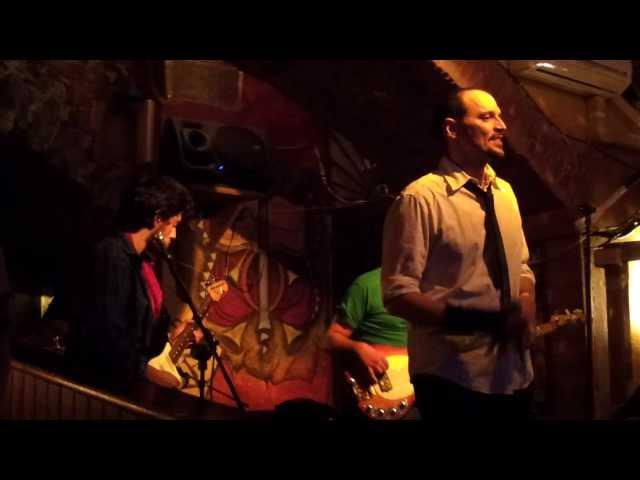 Pepperheads - Fortune Faded - Red Hot Chili Peppers Tribute Band - Live @ Old Stove 7-12-12.mp4