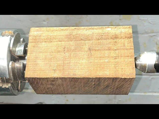 How to make a Hinged Box. Beginner Woodturning Project