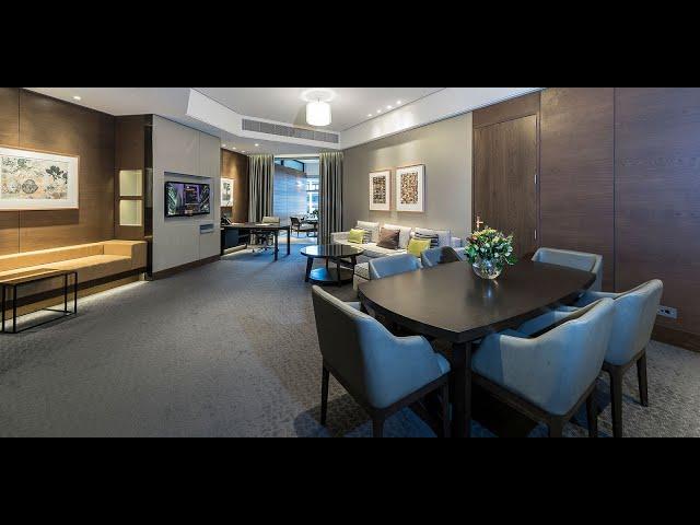 RACV Club Melbourne "The Retreat" Luxury Hotel Suite