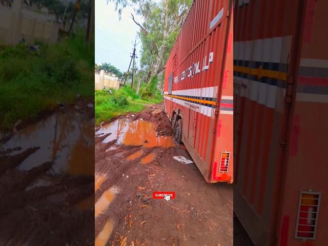 Truck Container Stuck in Mud #truckdriver #trucknews