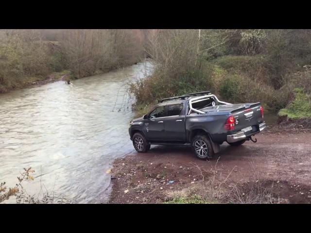 Toyota Hilux Revo 2.8 Offroad River Crossing - Dere Geçişi - 95 cm su geçişi