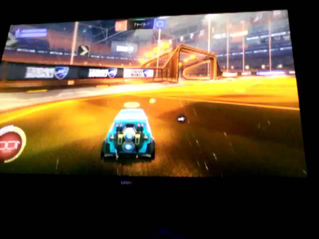 PLAYING ROCKET LEAGUE WITH MY LITTLE SISTER SHE IS A GOOD PLAYER