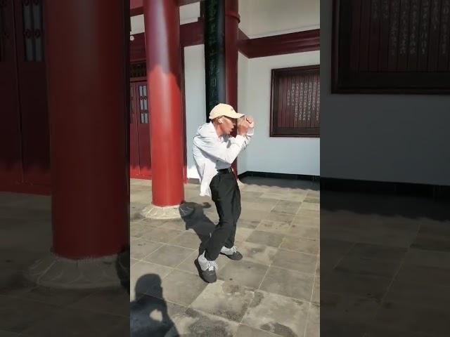 ＃让大家见笑了。#自我娱乐 #外景来一个