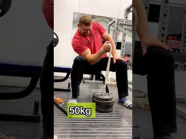 Is that weak ? Riser #armwrestling #motivation #kamiljablonski