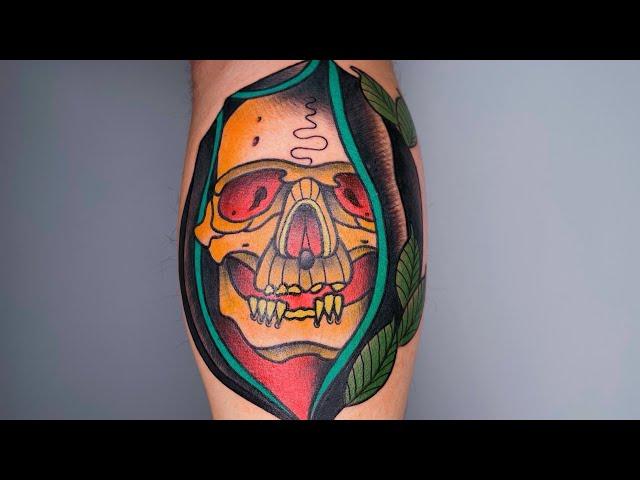 Traditional Skull Tattoo Time Lapse | Tattoo Machine Mast Flip