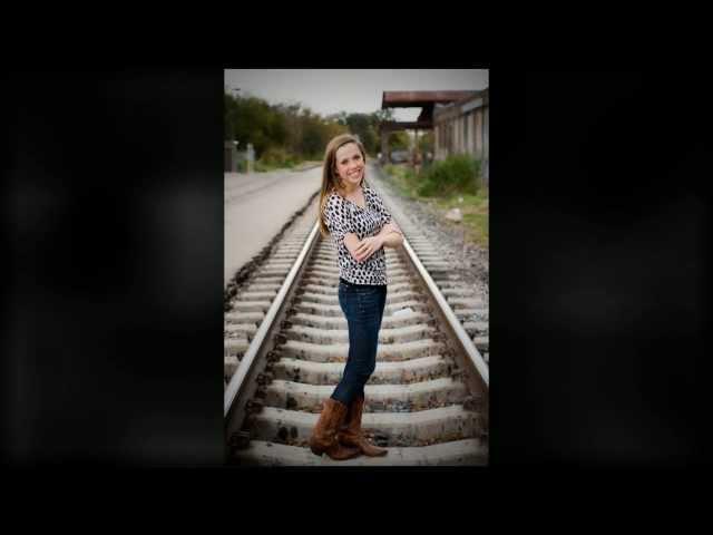 Senior Portraits Austin Texas by Dustin Meyer Photography presents Hailey