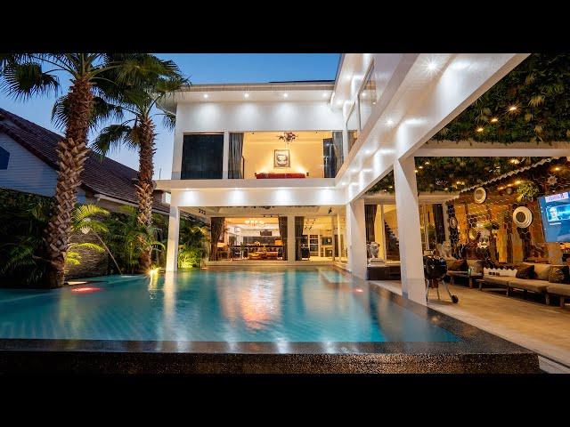 ART pool villa Pattaya 7 bedroom | Green Residence village