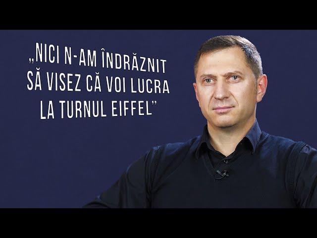 Istoria incredibilă a moldoveanului care aprinde luminile de pe Turnul Eiffel | Monolog