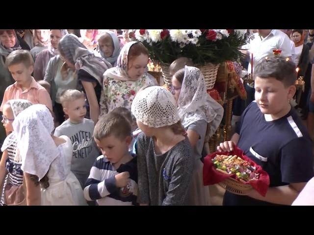 День жен-мироносиц в Успенском храме