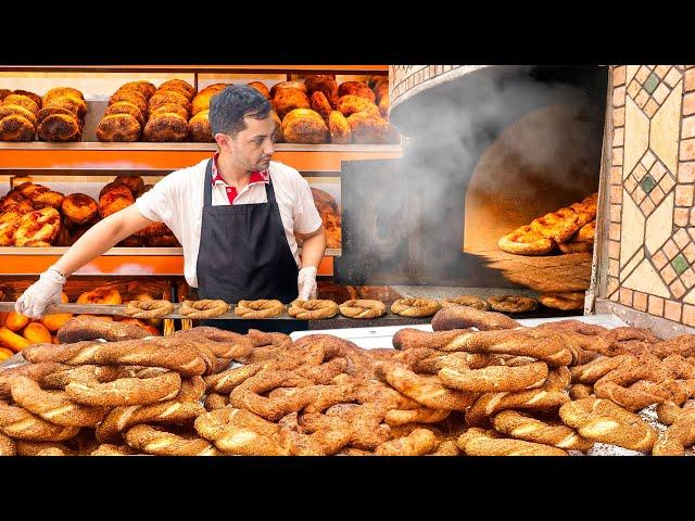 Traditional Turkish Simit: The crunchy bagel with sesame seeds – Turkish street food