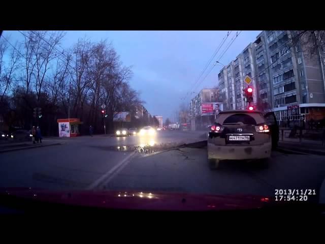 Road eruption accident in Russia Ekaterinburg