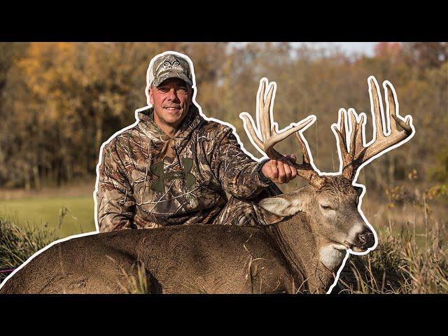 Huge Buck Rattled In to 10 Yards!!! | The Pursuit of "Splits"