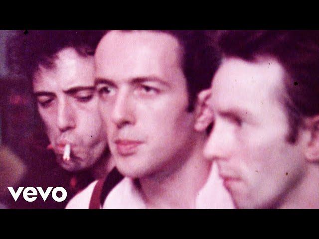 The Clash - The Magnificent Seven (Official Video)