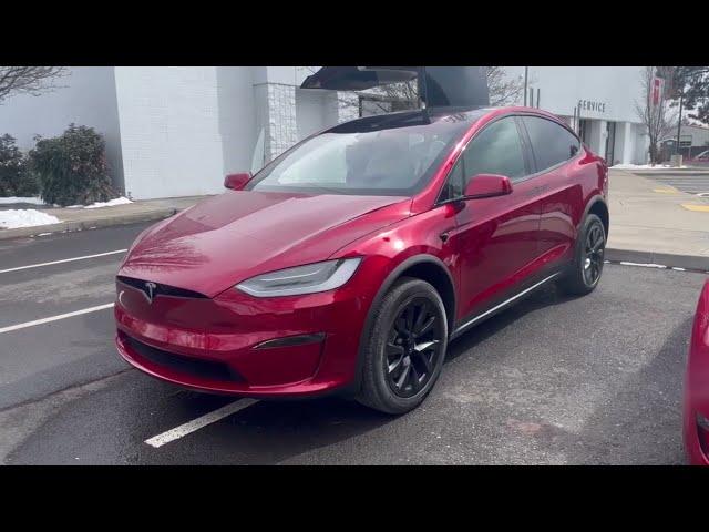 FIRST LOOK: 2023 Tesla Model X Ultra Red!