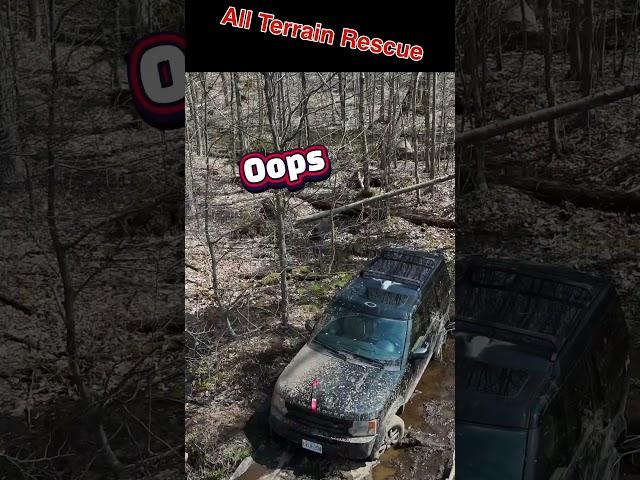  CANOE TRIP GONE WRONG  #offroadrecovery #offroadtowtruck #offroad #landrover