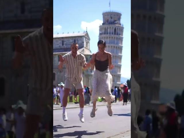 Brazilian dance trend live in Pisa - Jasmin and James #shorts