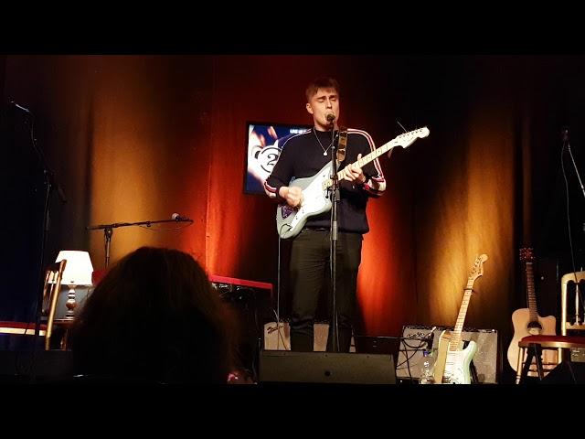 Sam Fender - Start again ESNS18 2metersessions