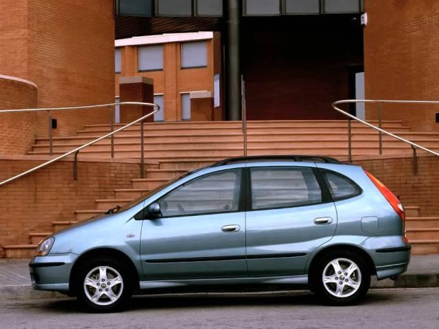 Nissan Almera Tino   Exterior & Interior