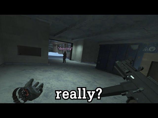 Random Pavlov Bullshittery (Counterstrike in Virtual Reality)