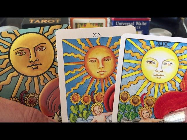 Deck Review & Compare- Radiant Wise Spirit VS Radiant VS Universal Waite!-Comparing 3 Tarot Decks