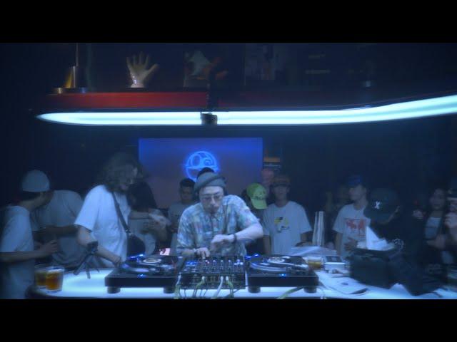 HIPHOP PARTY GROOVE MIX / VINYL ONLY / DJ DAH-ISHI / by MUSIC LOUNGE STRUT at 不眠遊戯ライオン, Shibuya